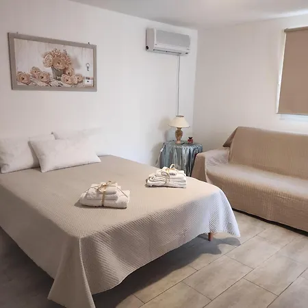 Mola Cristina House * Mola di Bari